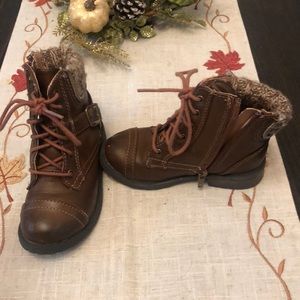 Boots size 9 girls